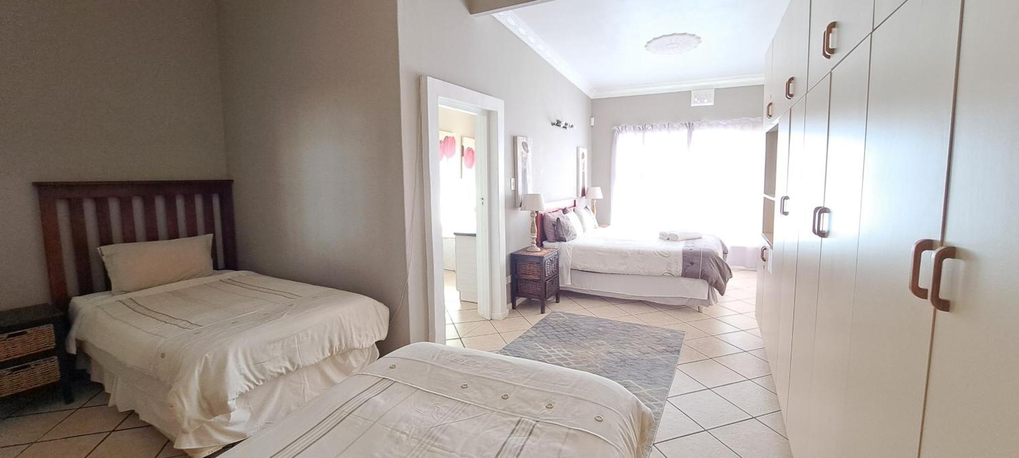 Lambertʼs Bay Raston Guest House מראה חיצוני תמונה